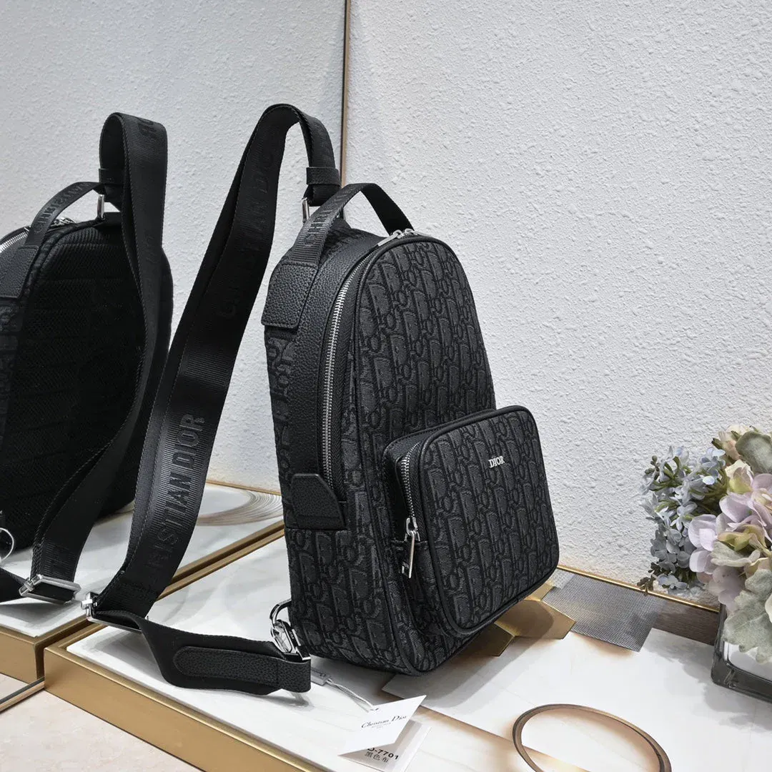 Luxury Bags Elite Carryalls — image 2