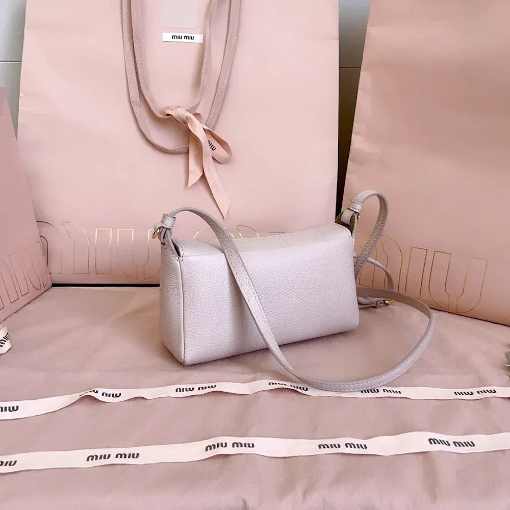 Luxury Bags Miun Miun Luxury Bag --122623 — image 3