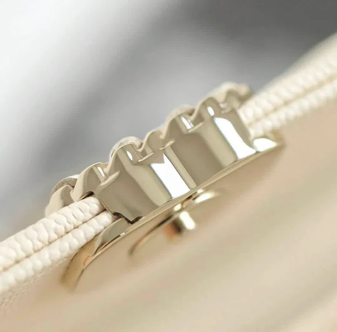 Luxury Bags - High-Quality Designer Products for You - AFFORDABLE LUXURY BAGS - 17906 — image 8