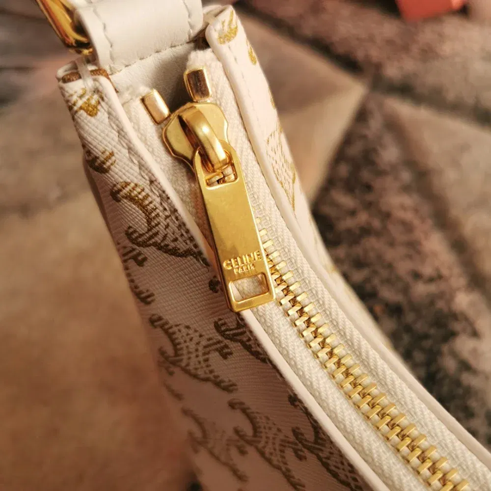 Luxury Bags Celine Luxury Bag --111970 — image 6