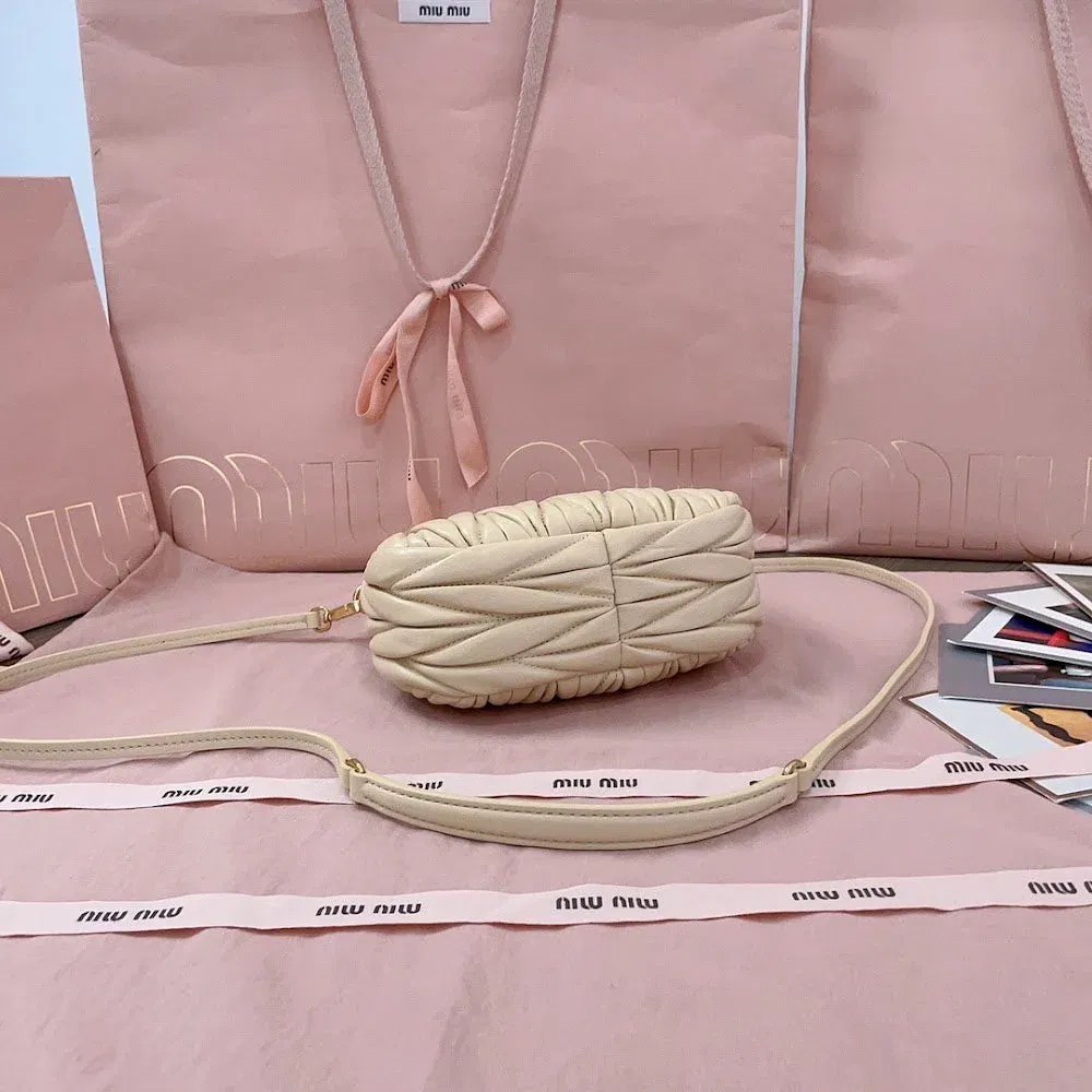 Luxury Bags Miun Miun Luxury Bag --122534 — image 4