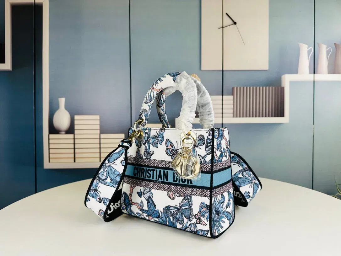 Luxury Bags Elite Carryalls — image 2