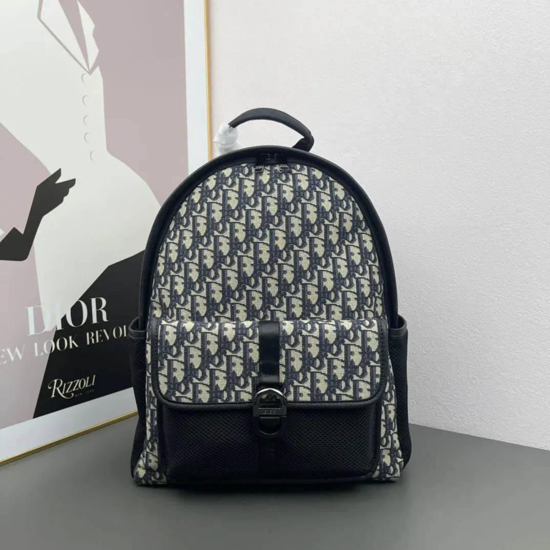 Luxury Bags Elite Carryalls