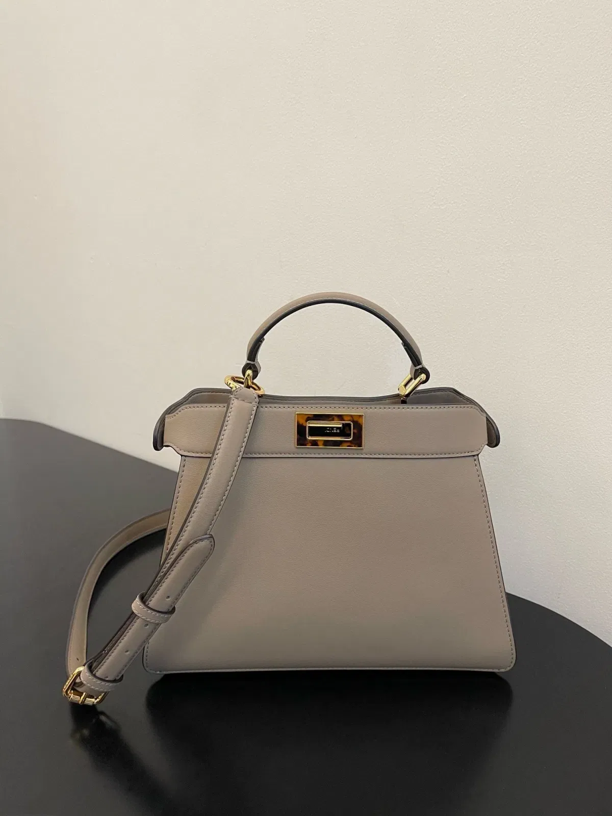 Luxury Bags Bags - High-Quality Designer Products for You - AFFORDABLE LUXURY BAGS - 19146 — image 9
