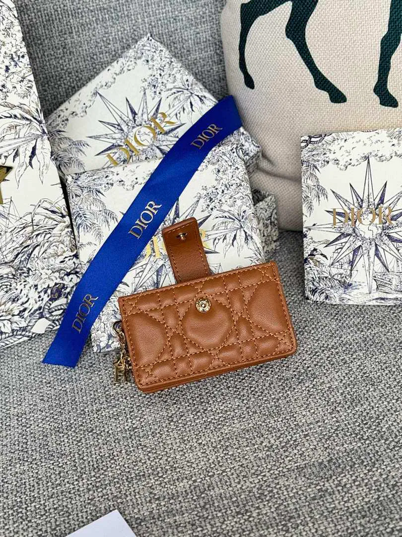 Luxury Bags - DESIGNER BAGS FOR WOMEN - AFFORDABLE LUXURY BAGS - 18875 — image 4