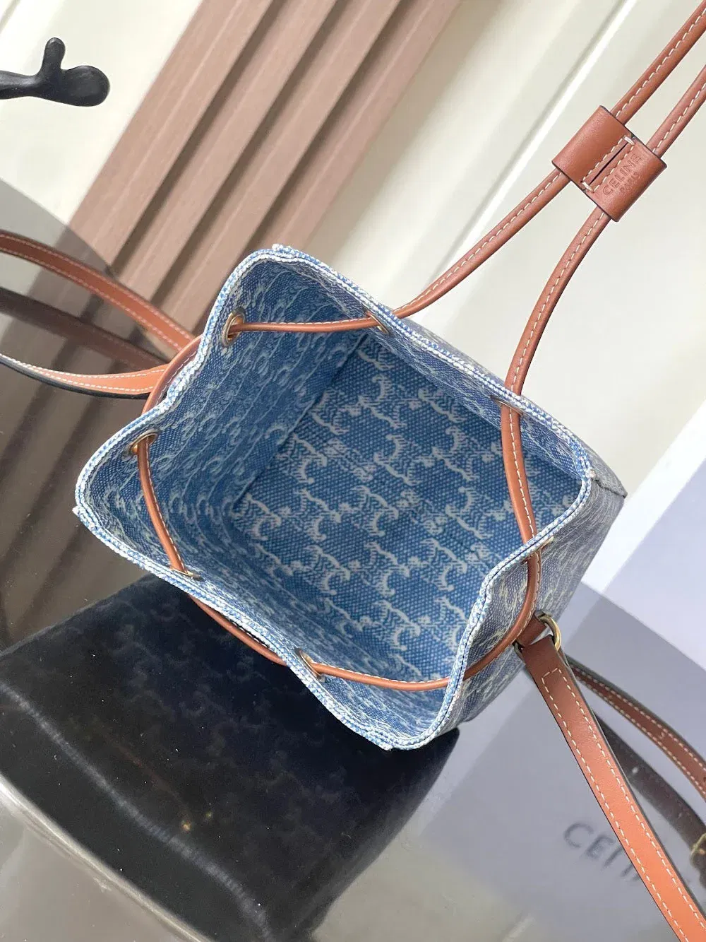 Luxury Bags Celine Luxury Bag --112321 — image 9