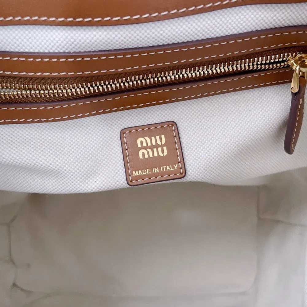 Luxury Bags Miun Miun Luxury Bag --122566 — image 9