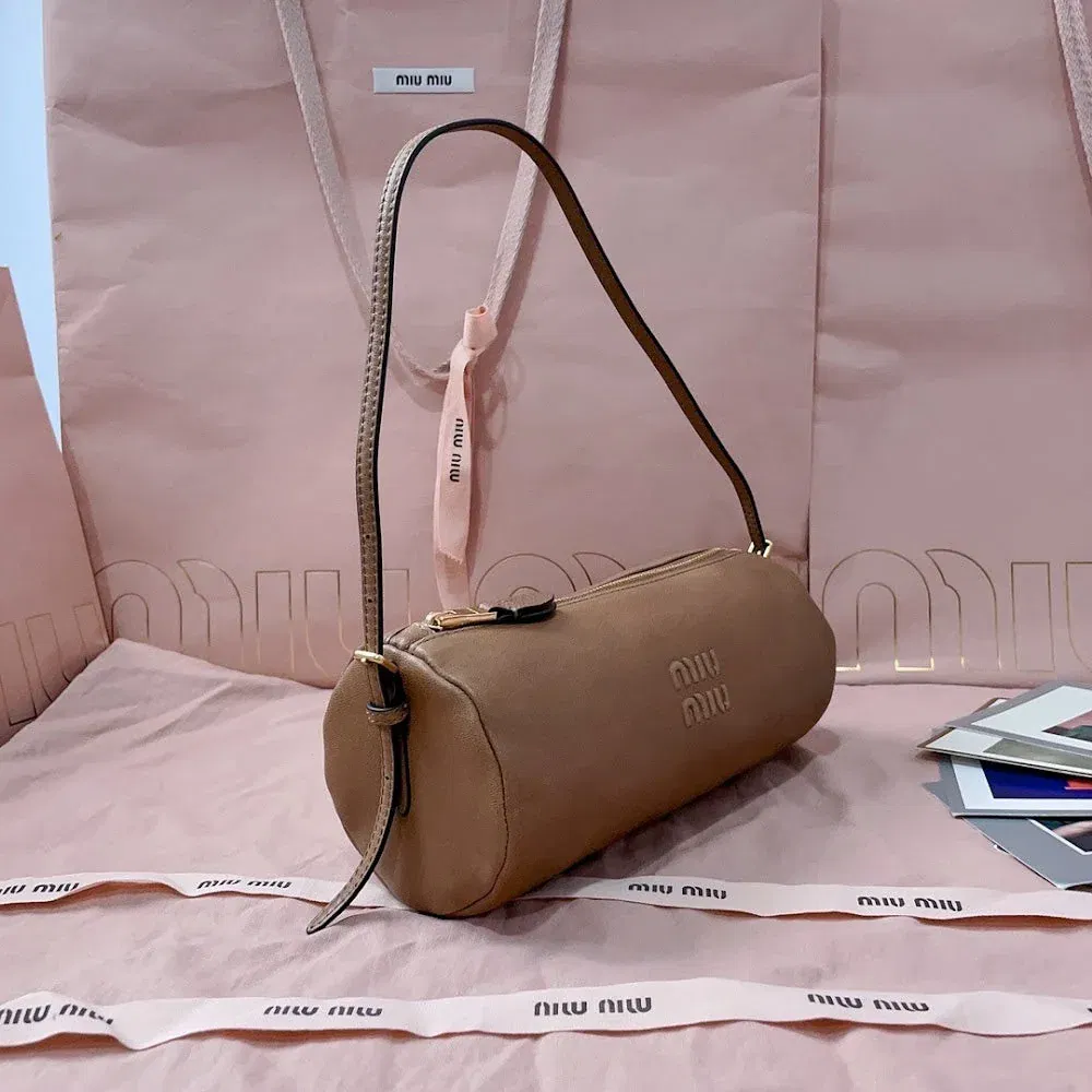 Luxury Bags Miun Miun Luxury Bag --122428 — image 2