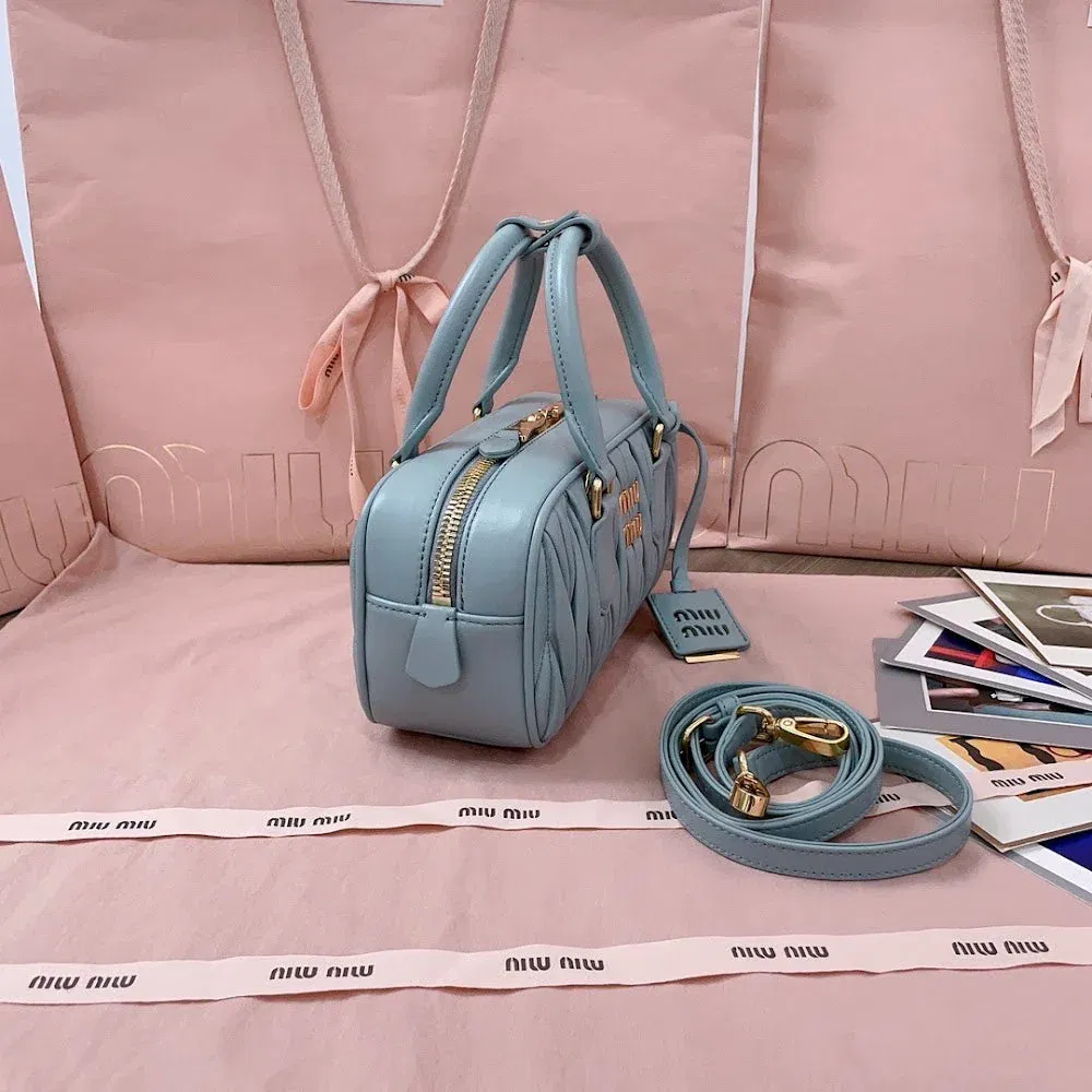 Luxury Bags Miun Miun Luxury Bag --122228 — image 2