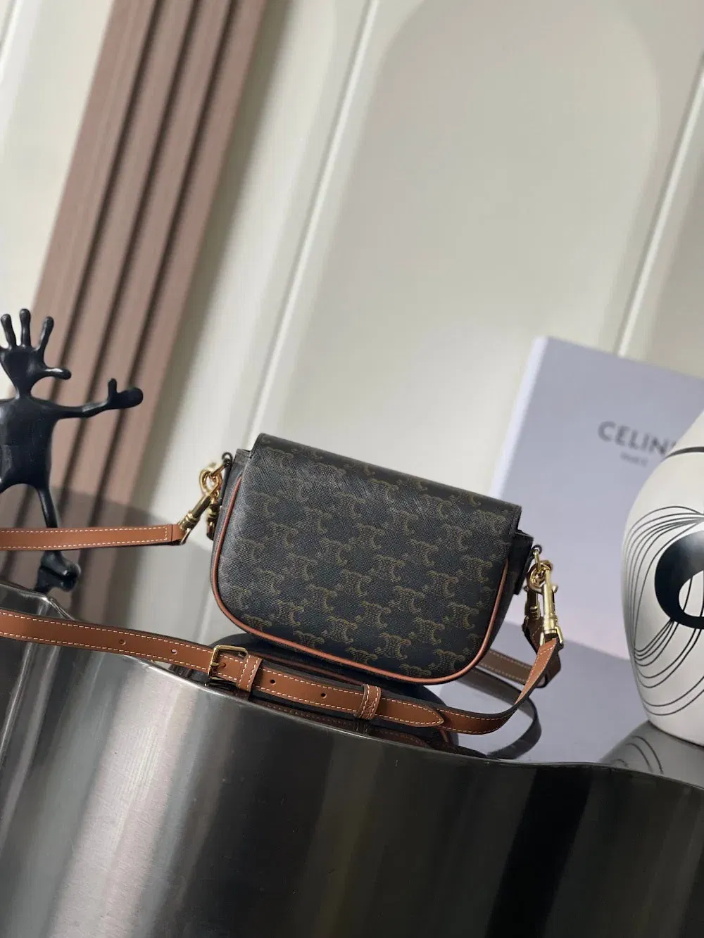 Luxury Bags Celine Luxury Bag --112364 — image 3