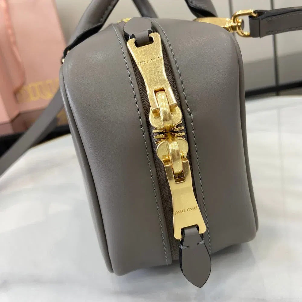 Luxury Bags Miun Miun Luxury Bag --122191 — image 6