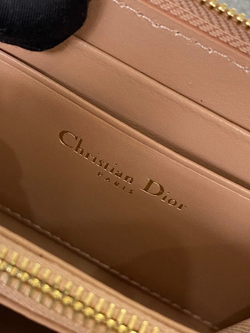 Luxury Bags - Best High-End Brands in One Place - AFFORDABLE LUXURY BAGS - 19000