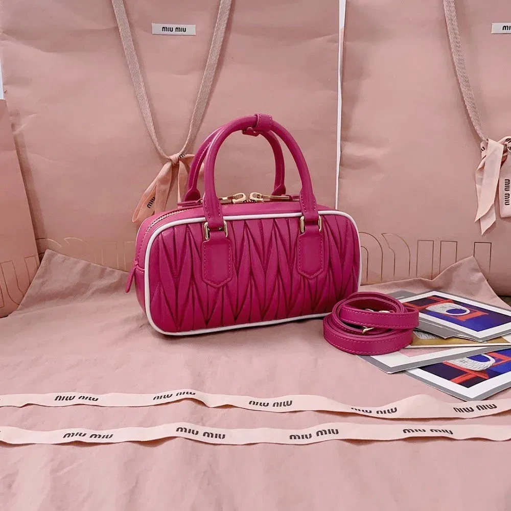 Luxury Bags Miun Miun Luxury Bag --122501 — image 3