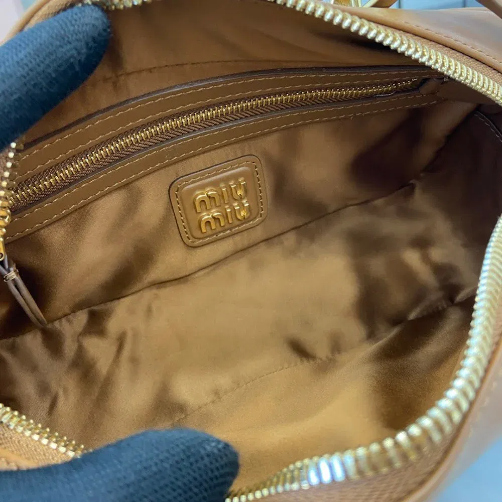 Luxury Bags Miun Miun Luxury Bag --122188 — image 10