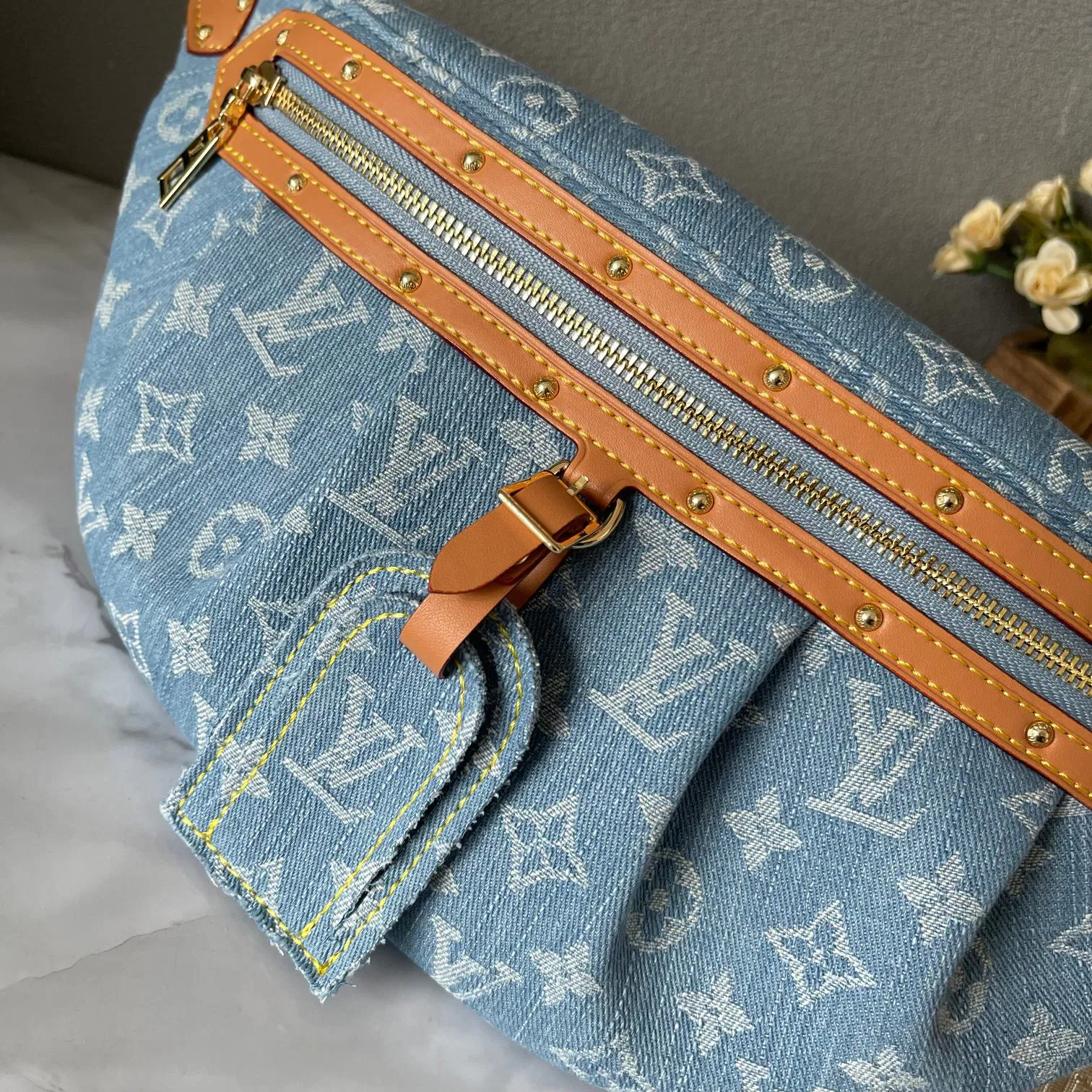 Luxury Bags Elite Carryalls — image 4