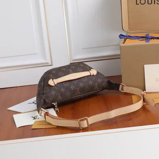 Luxury Bags Elite Carryalls — image 4
