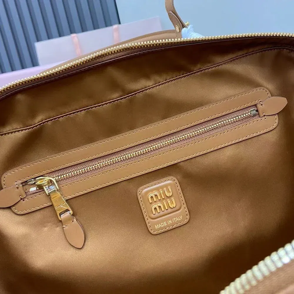 Luxury Bags Miun Miun Luxury Bag --122212 — image 9