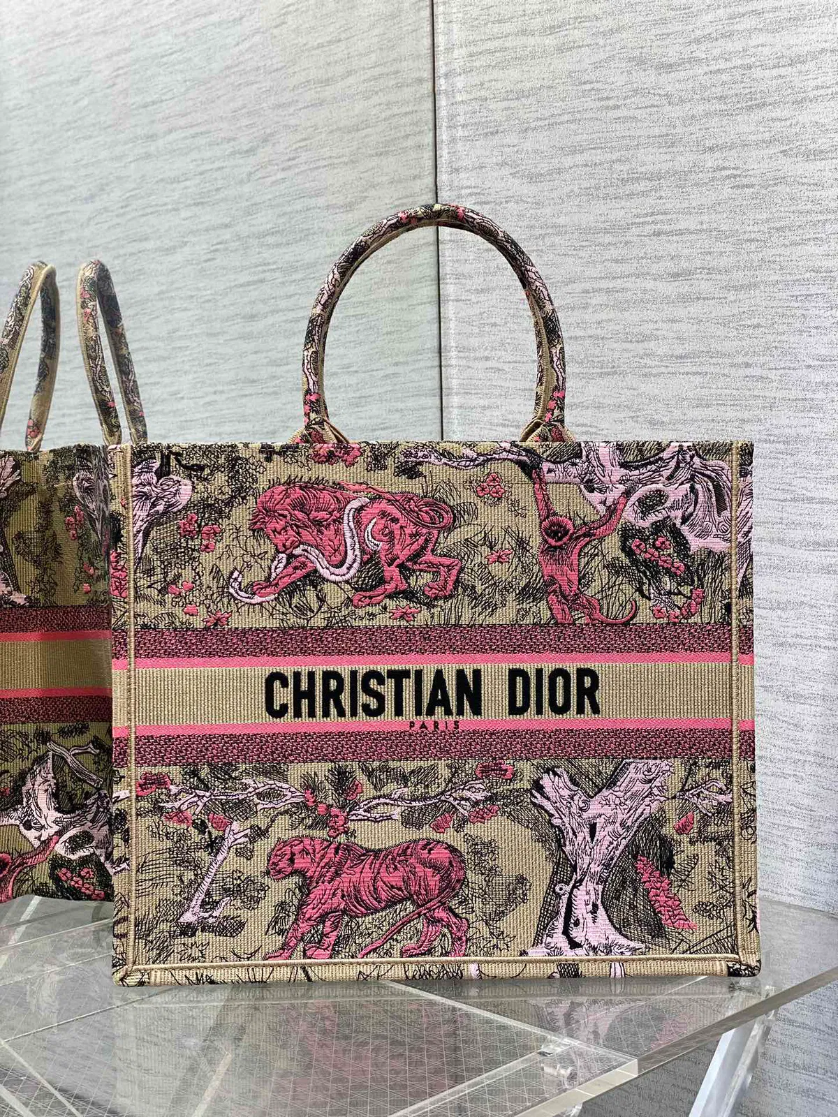 Luxury Bags Elite Carryalls