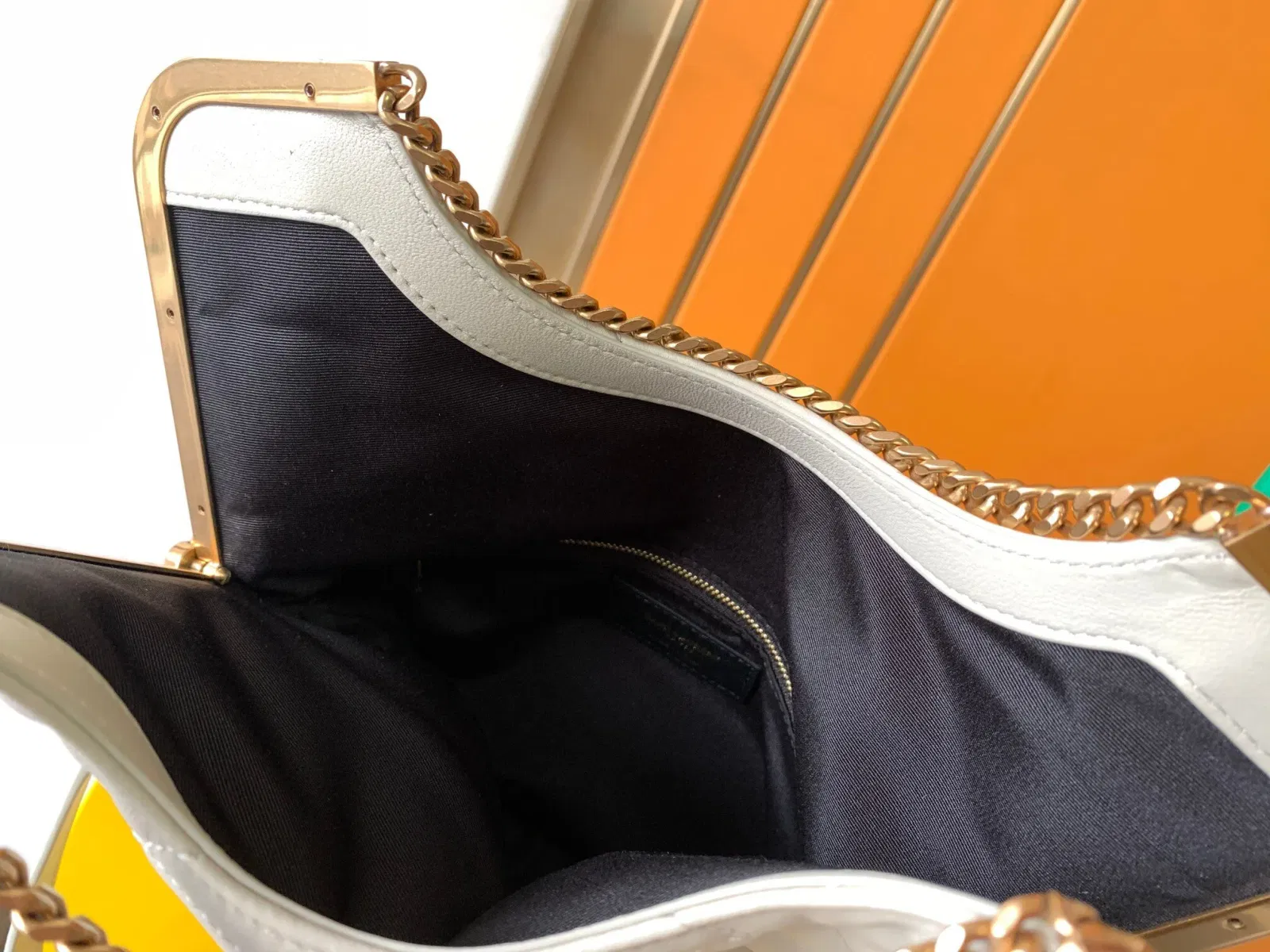 Luxury Bags - Premium Luxury Goods and Accessories - AFFORDABLE LUXURY BAGS - 15201 — image 8