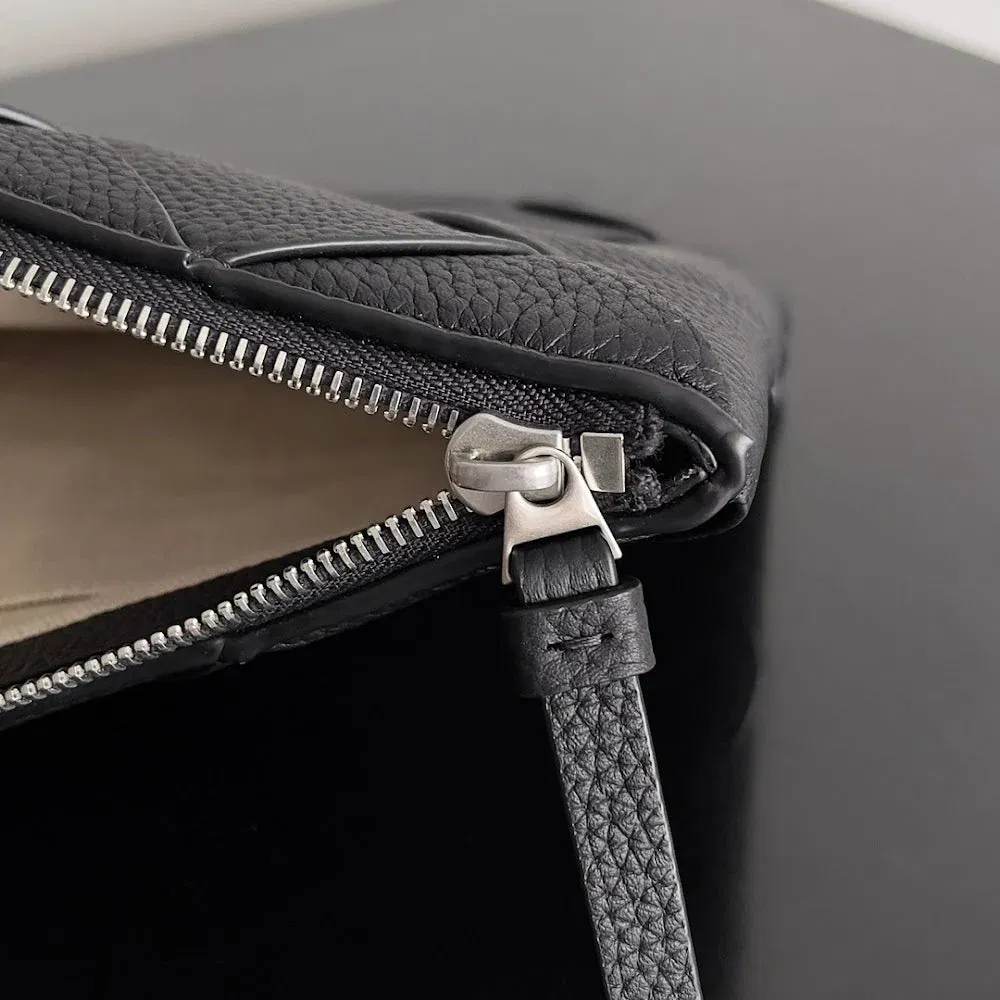 new-designer-premium-bags-nm21165 — image 3