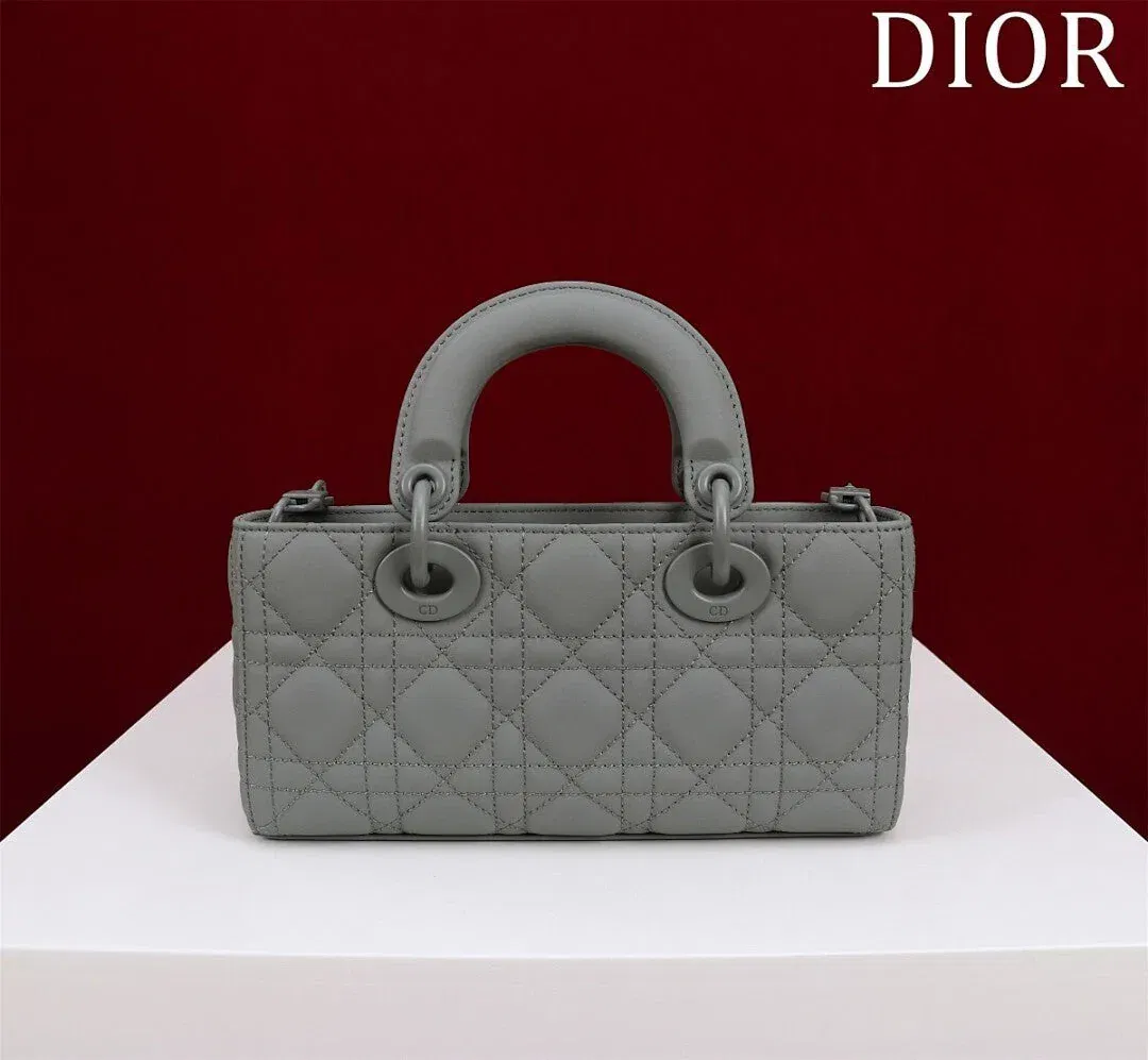 Luxury Bags - High-Quality Designer Products for You - AFFORDABLE LUXURY BAGS - 18986 — image 8