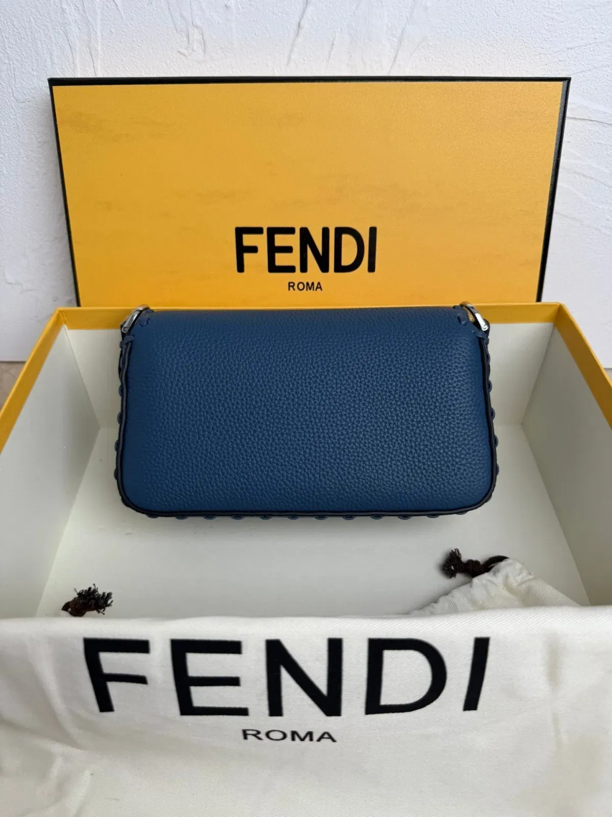 Luxury Bags - DESIGNER BAGS FOR WOMEN - AFFORDABLE LUXURY BAGS - 19111 — image 2