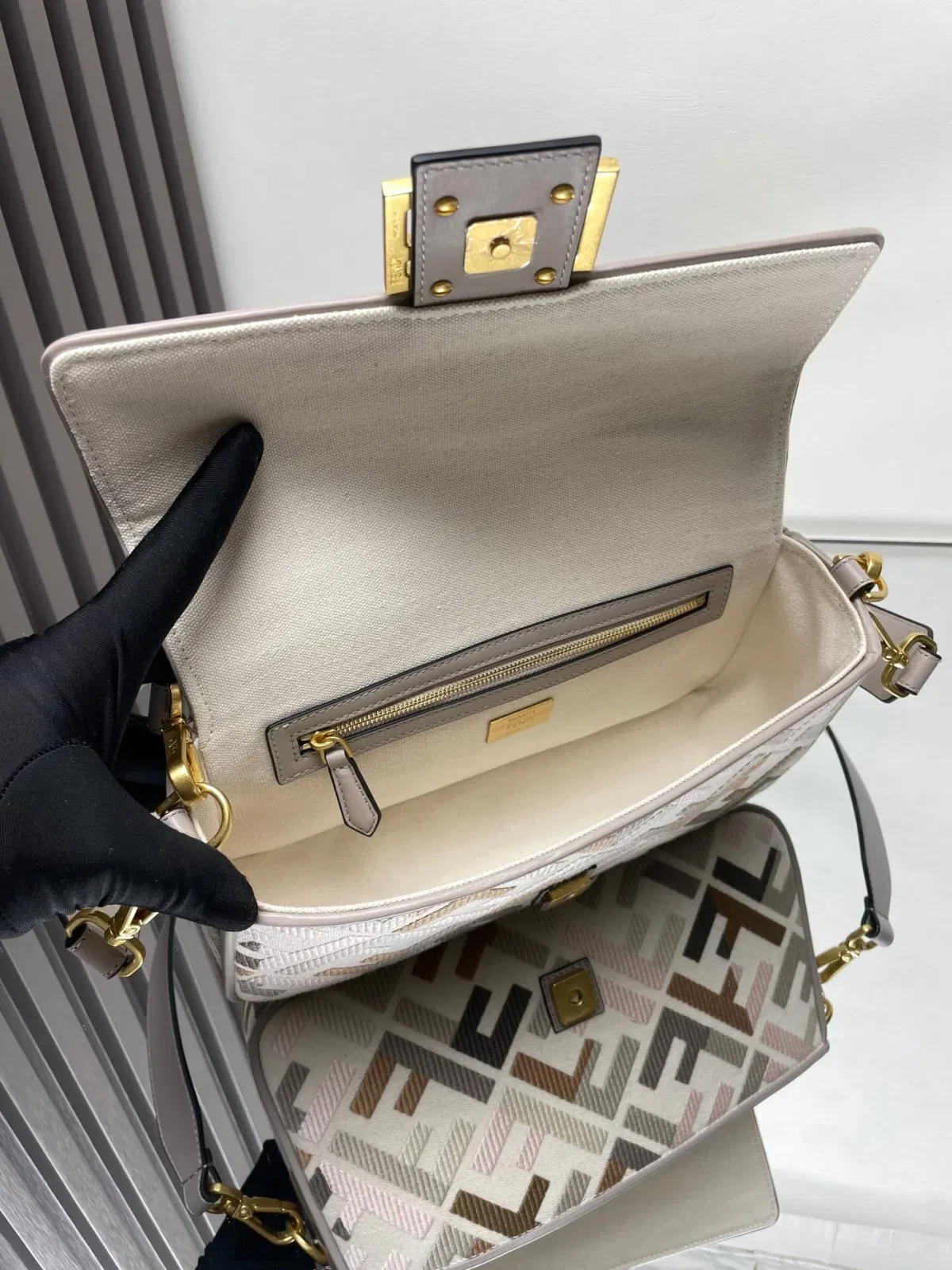 Luxury Bags Bags - DESIGNER BAGS FOR WOMEN - AFFORDABLE LUXURY BAGS - 19207 — image 6