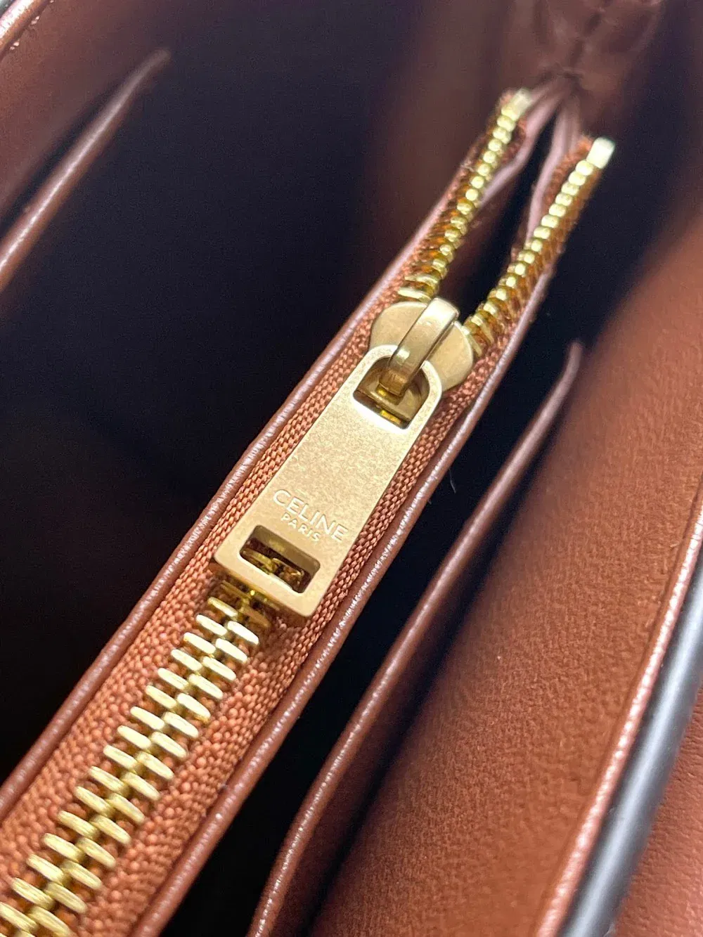 Luxury Bags Celine Luxury Bag --112329 — image 9