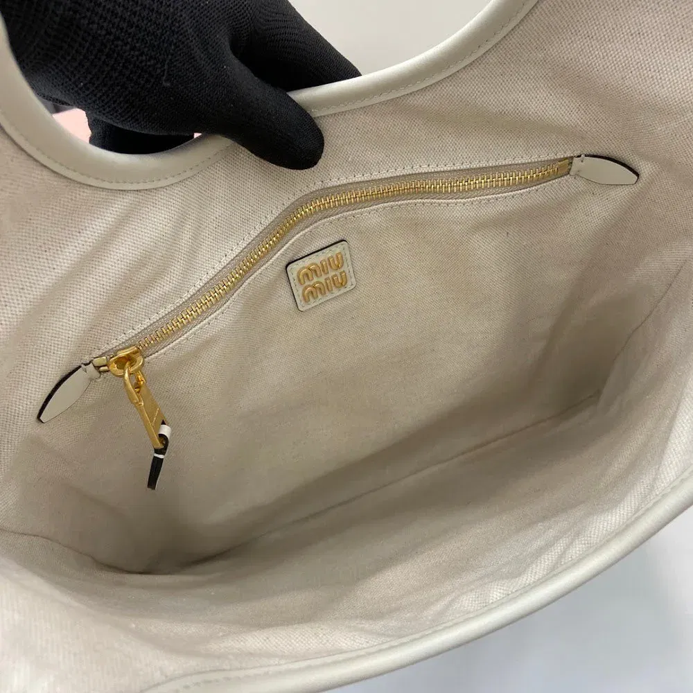 Luxury Bags Miun Miun Luxury Bag --122227 — image 7