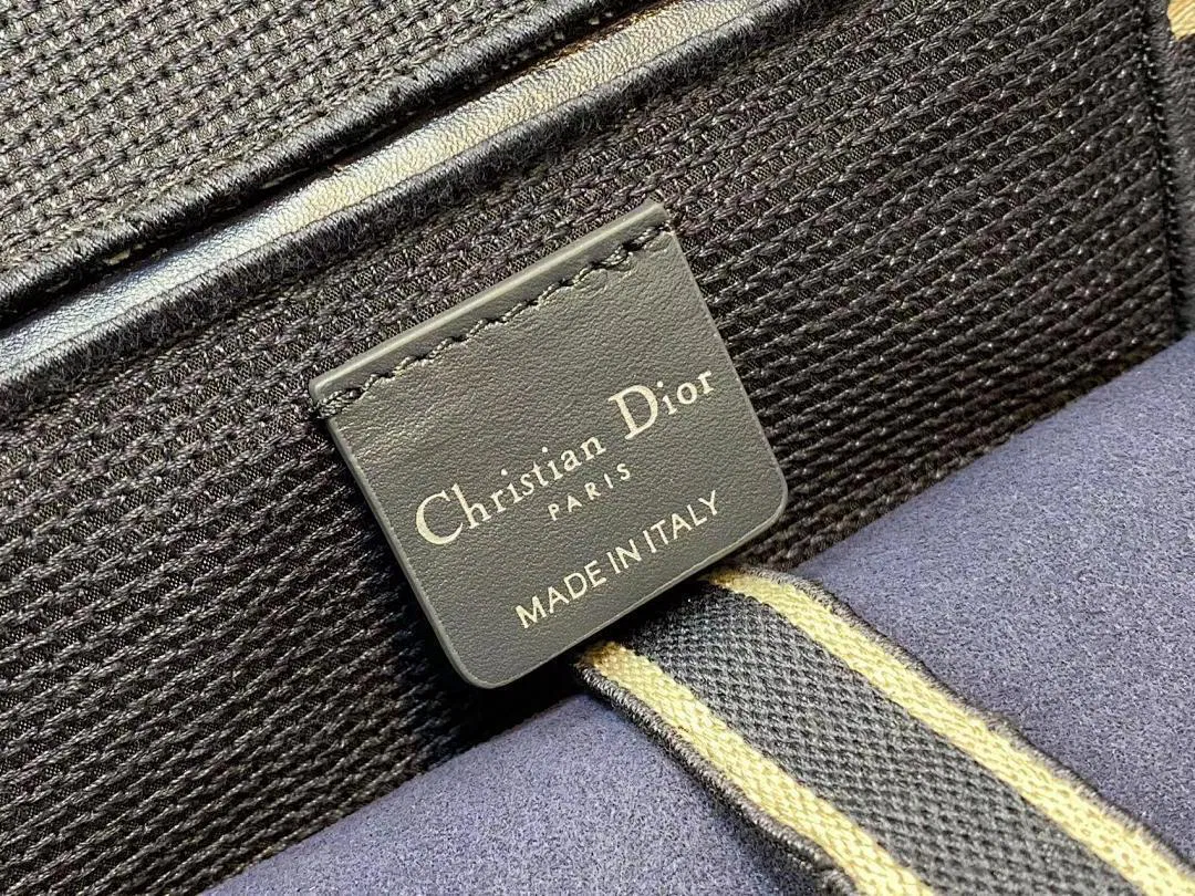 Luxury Bags - DESIGNER BAGS FOR WOMEN - AFFORDABLE LUXURY BAGS - 18919