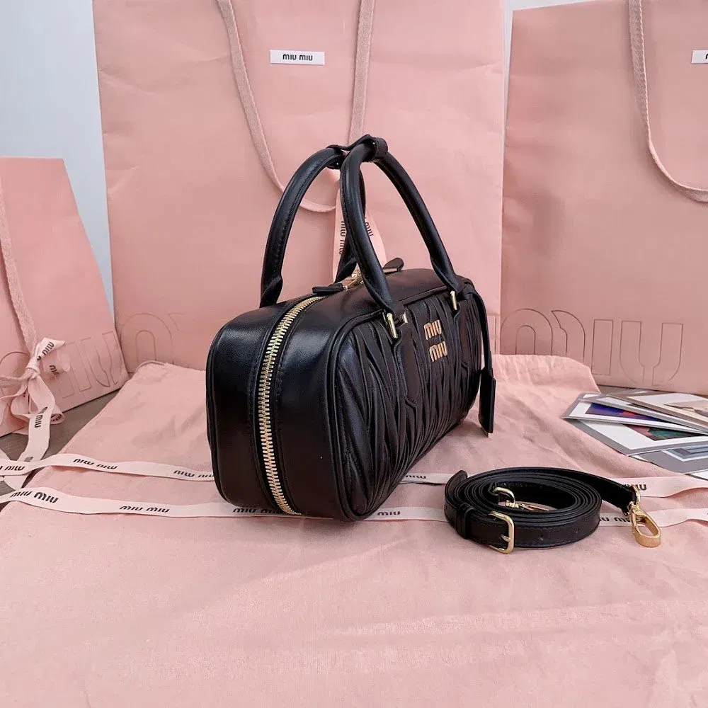 Luxury Bags Miun Miun Luxury Bag --122385 — image 2