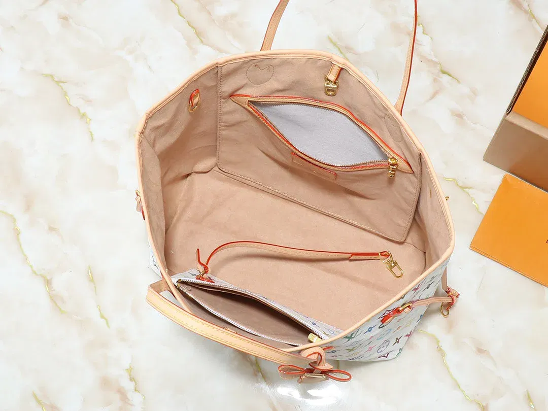Luxury Bags Elite Carryalls — image 2