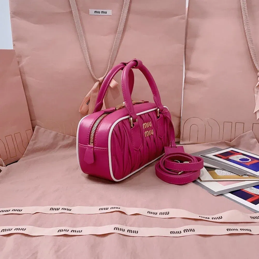 Luxury Bags Miun Miun Luxury Bag --122501 — image 2