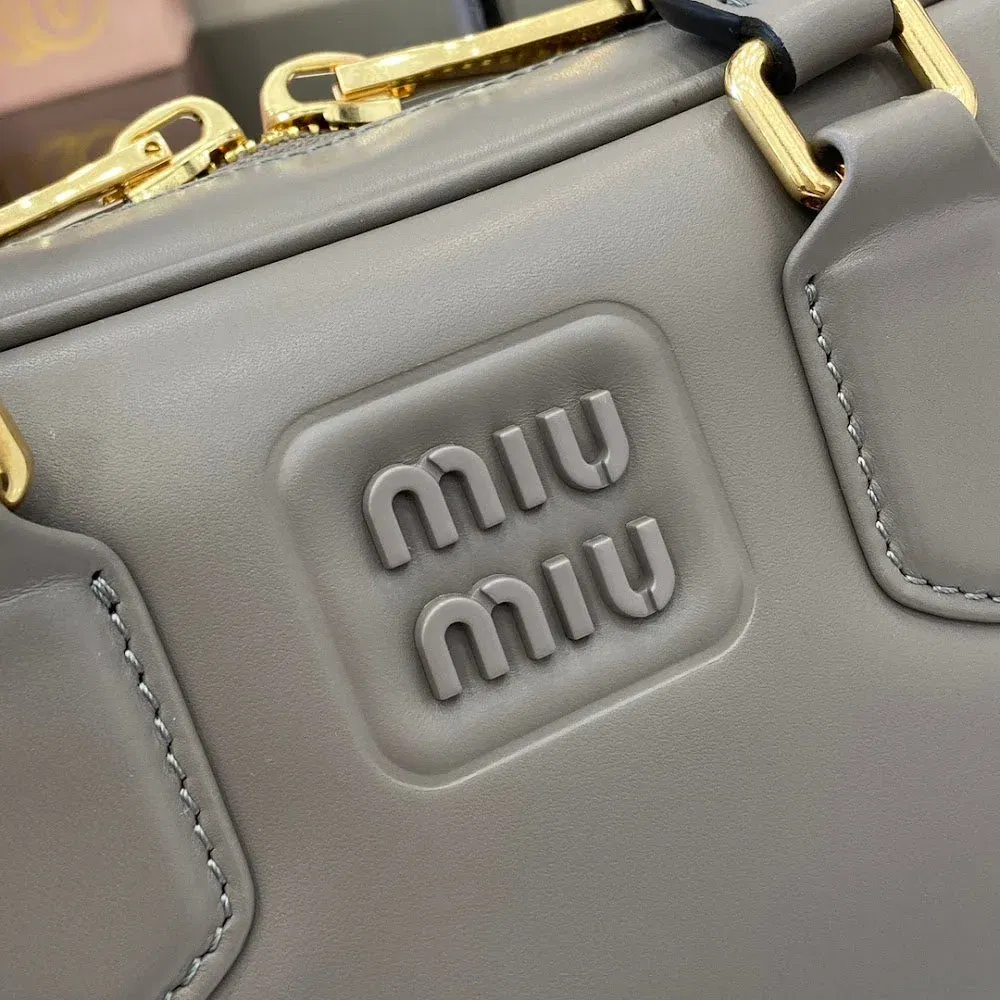 Luxury Bags Miun Miun Luxury Bag --122187 — image 7