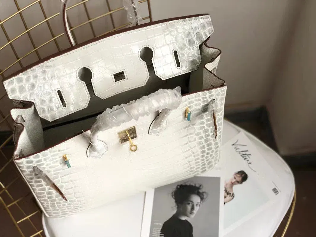 Luxury Bags Elite Carryalls — image 4