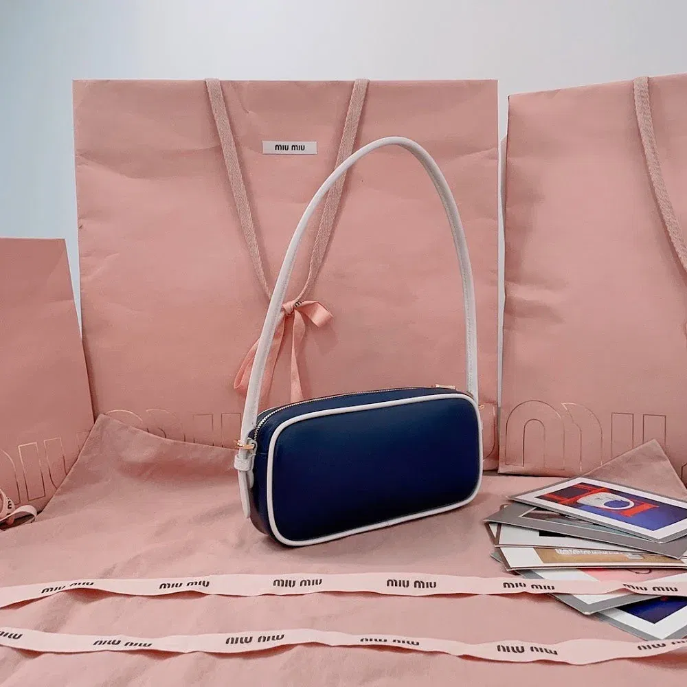 Luxury Bags Miun Miun Luxury Bag --122610 — image 3