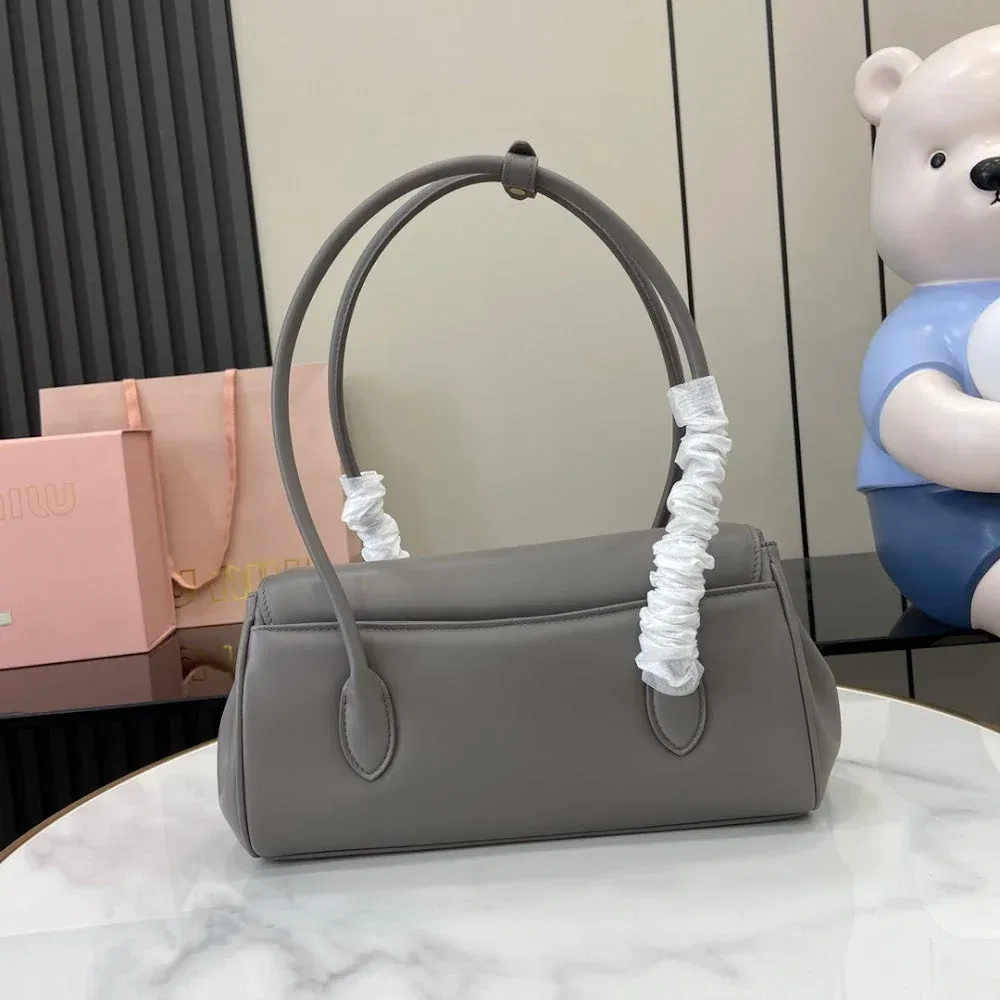 Luxury Bags Miun Miun Luxury Bag --122362 — image 3