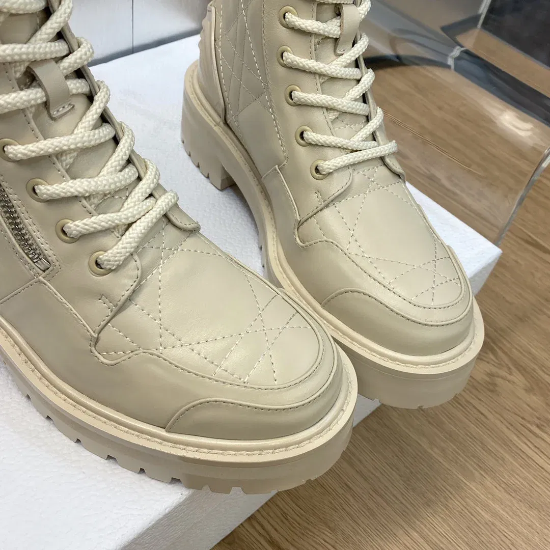 Luxury Bags DD D LEADER ANKLE BOOT BEIGE — image 8