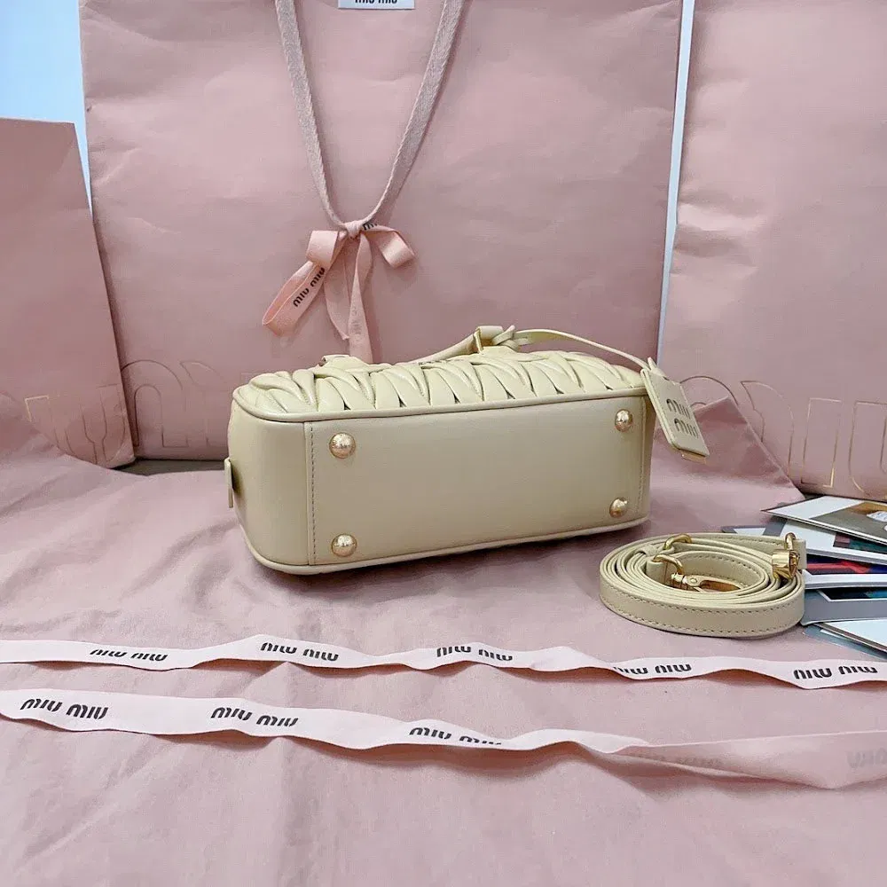 Luxury Bags Miun Miun Luxury Bag --122230 — image 4