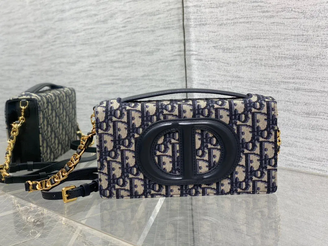 Luxury Bags Elite Carryalls