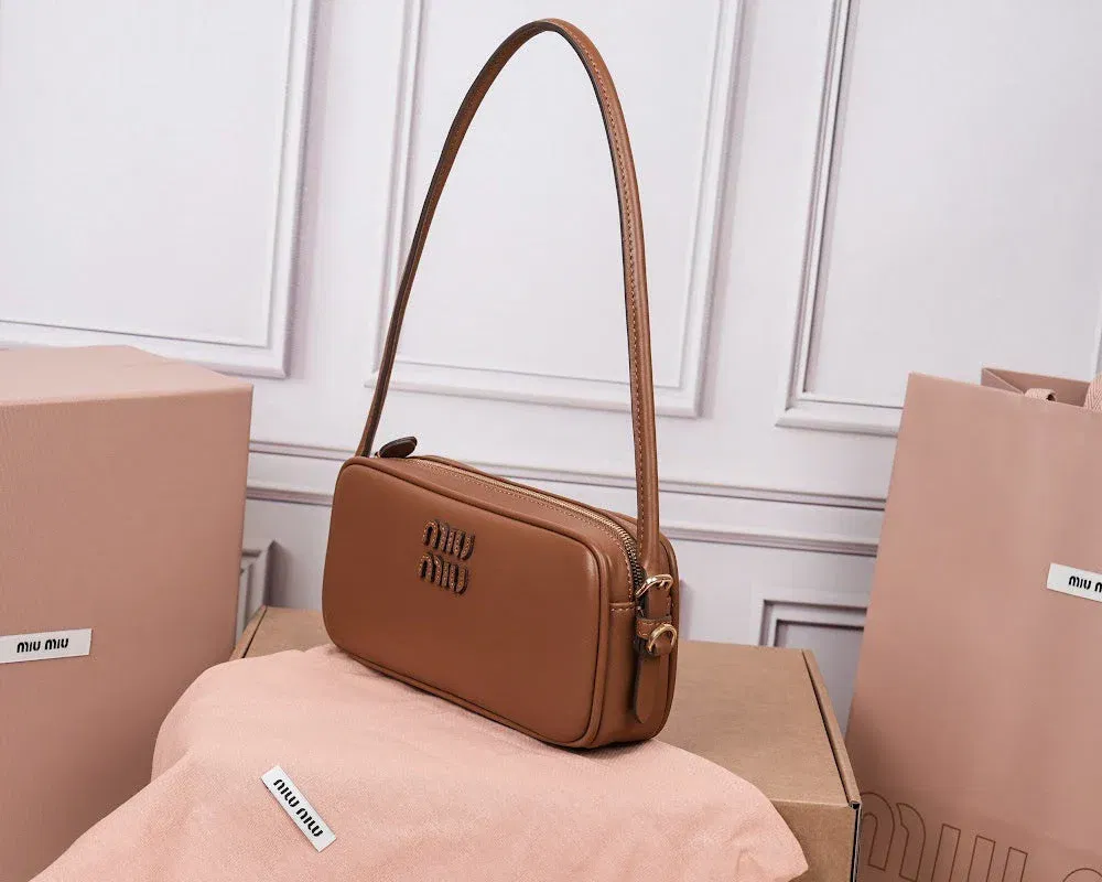 Luxury Bags Miun Miun Luxury Bag --122605 — image 3