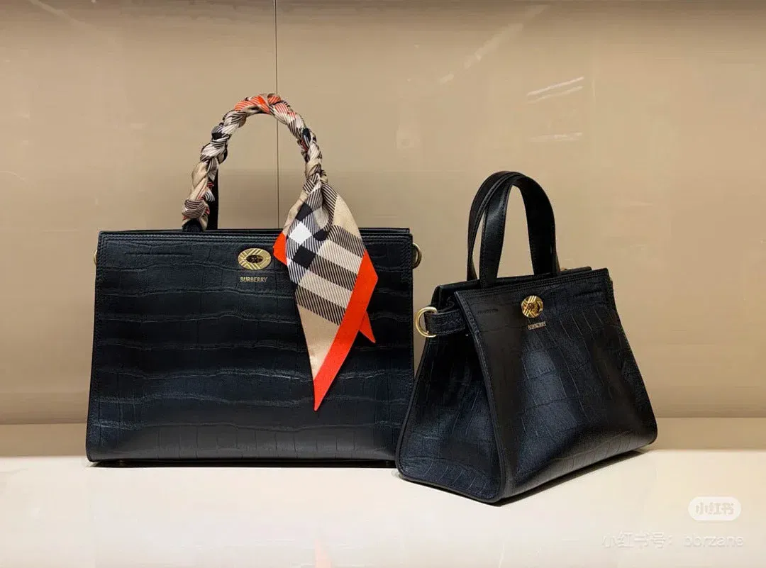 Luxury Bags - DESIGNER BAGS FOR WOMEN - AFFORDABLE LUXURY BAGS - 17139