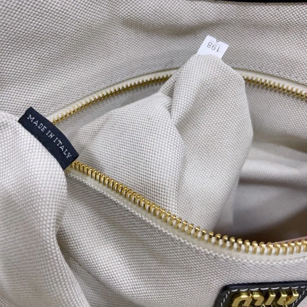 Luxury Bags Miun Miun Luxury Bag --122381 — image 9