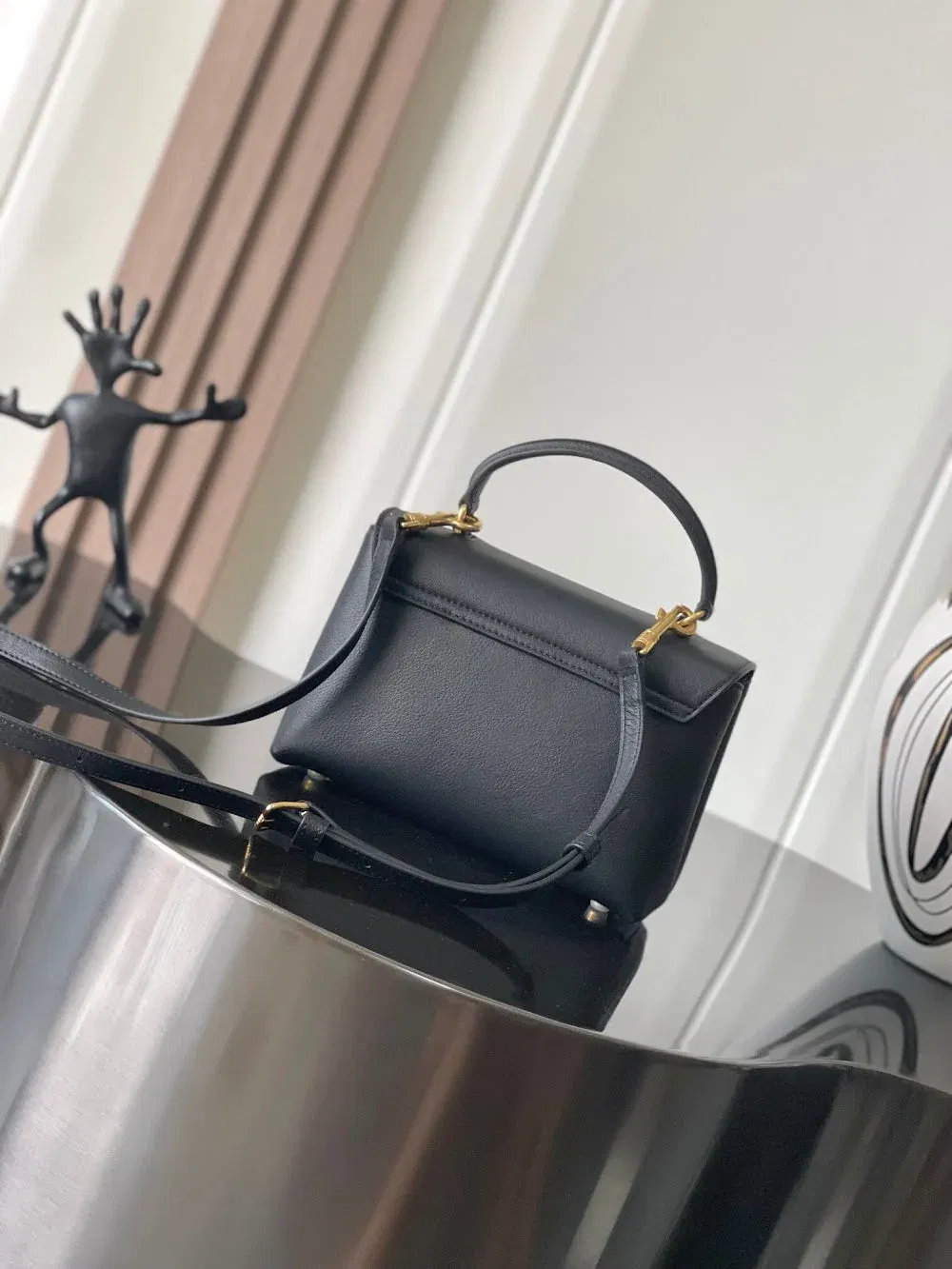 Luxury Bags Celine Luxury Bag --112330 — image 3