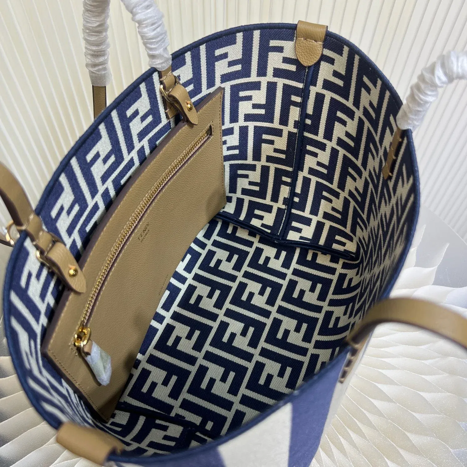 Luxury Bags - DESIGNER BAGS FOR WOMEN - AFFORDABLE LUXURY BAGS - 19127 — image 6
