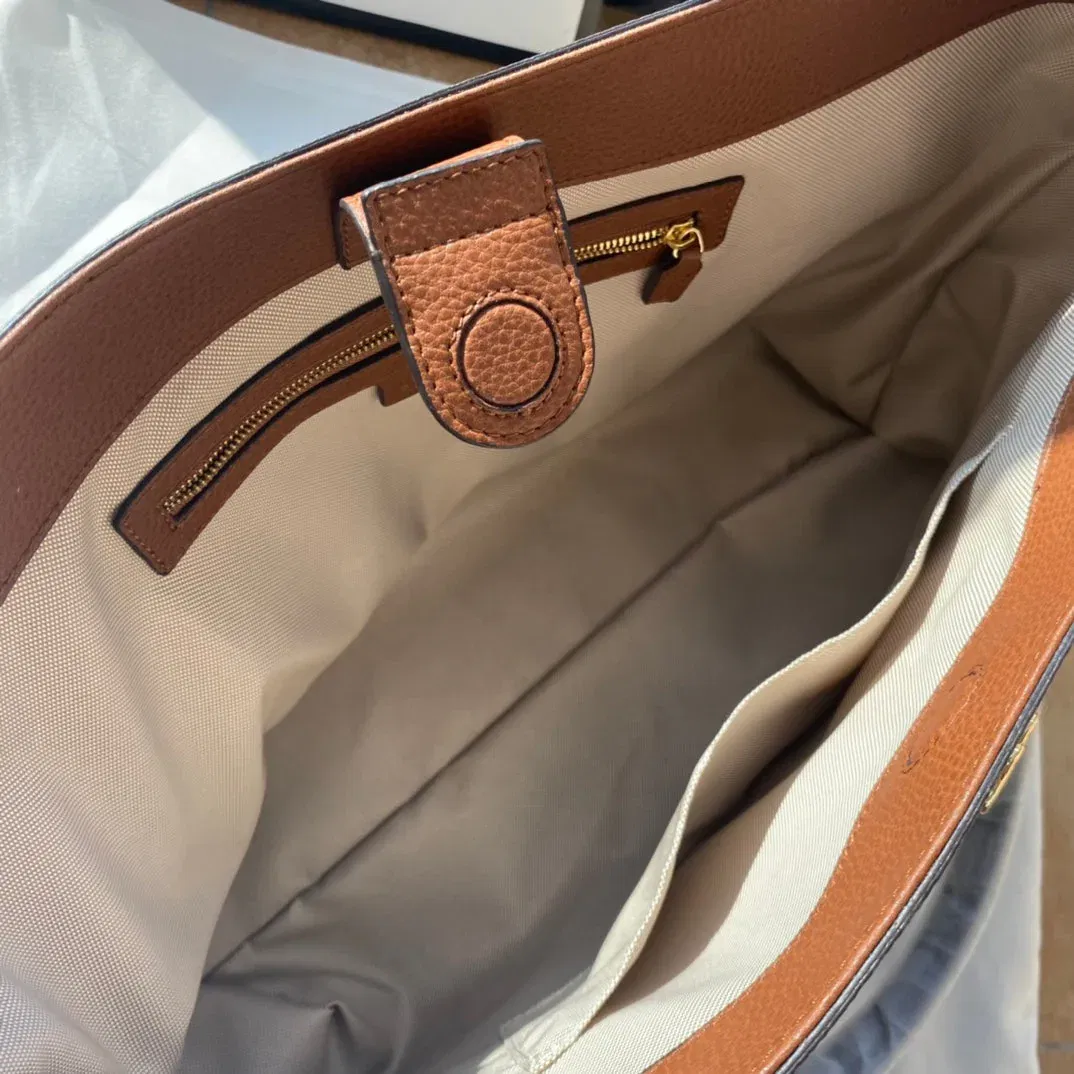 Luxury Bags Elite Carryalls — image 5