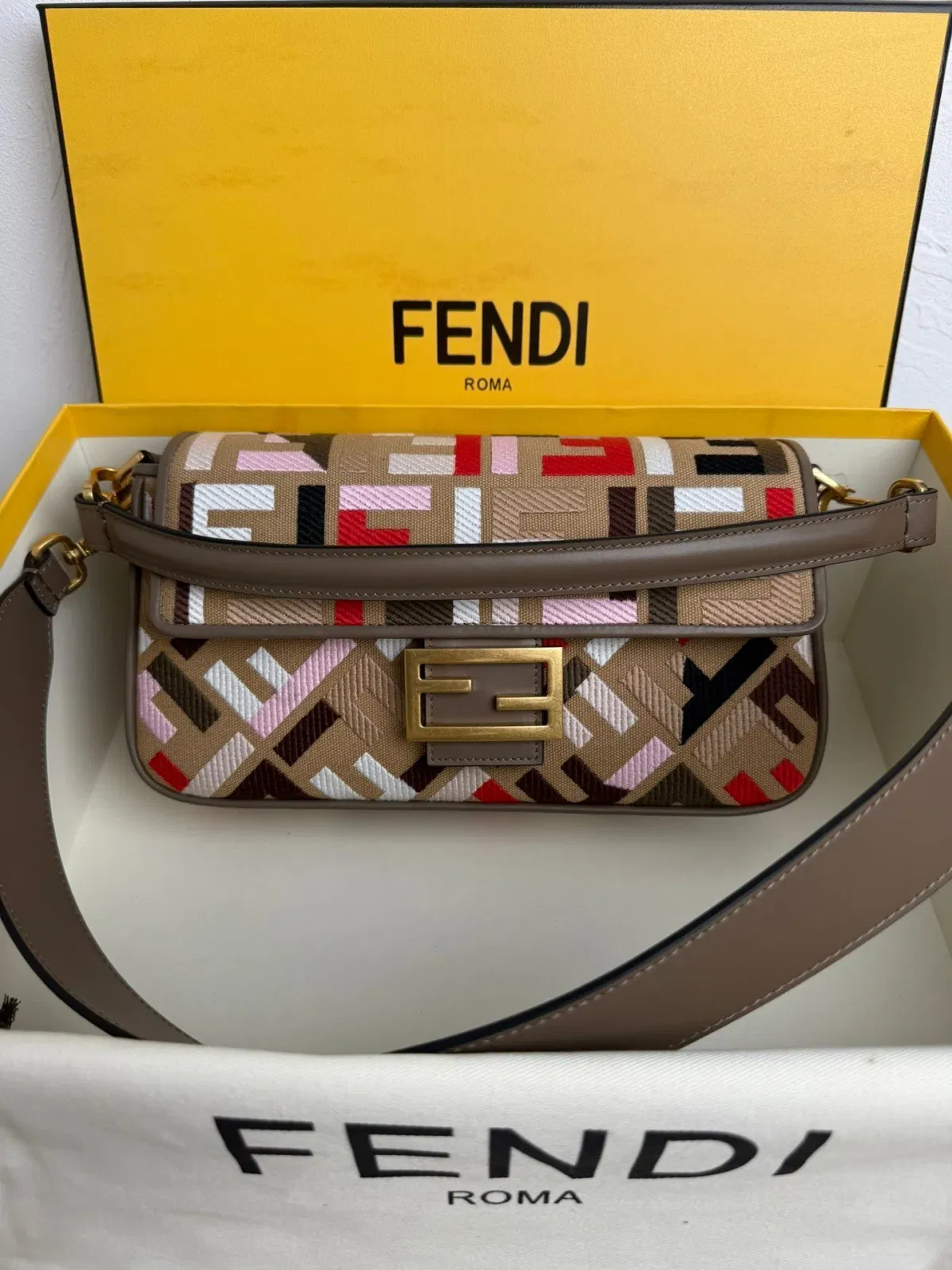 Luxury Bags - Premium Luxury Goods and Accessories - AFFORDABLE LUXURY BAGS - 19101