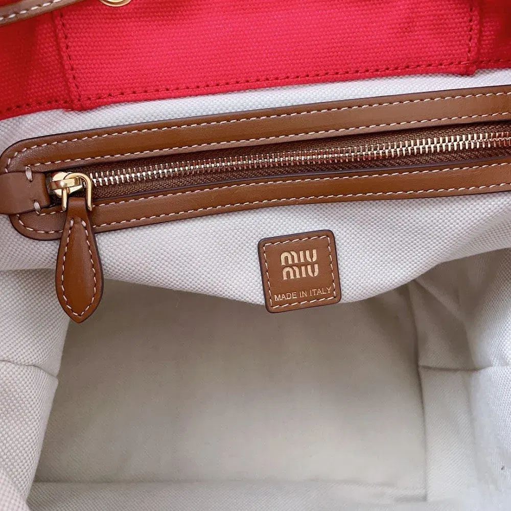 Luxury Bags Miun Miun Luxury Bag --122318 — image 9