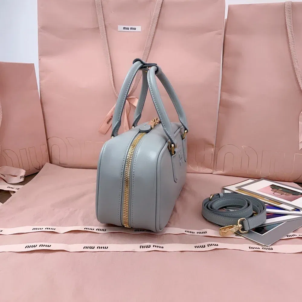 Luxury Bags Miun Miun Luxury Bag --122241 — image 2