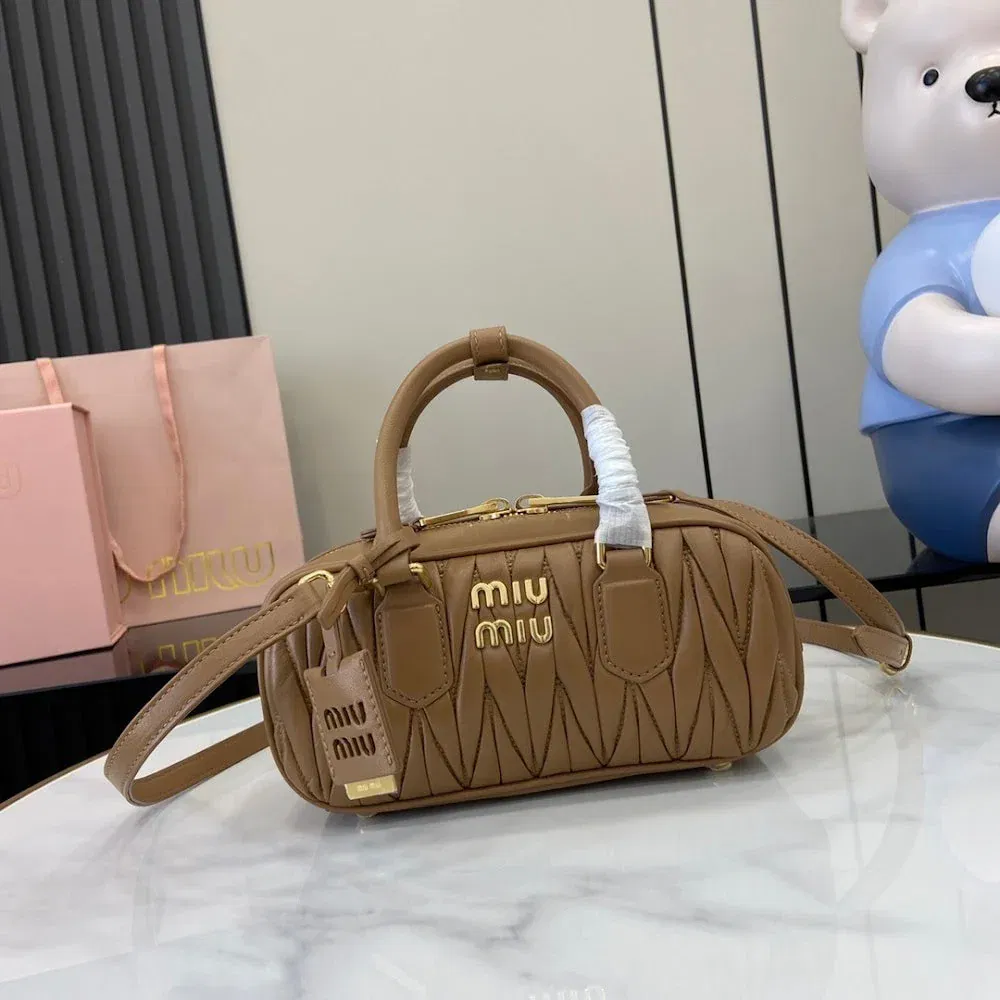 Luxury Bags Miun Miun Luxury Bag --122180